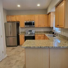 12302 Hillcreek Cir in Midlothian, VA - Building Photo - Building Photo