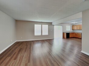1216 N Aberdeen Dr in Franklin, IN - Building Photo - Building Photo