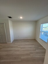 120 NW 25th Ave in Cape Coral, FL - Building Photo - Building Photo