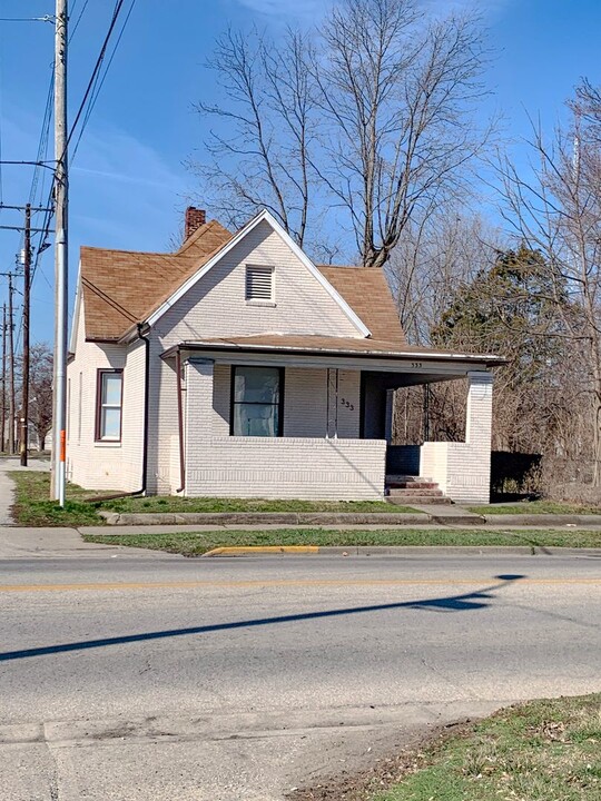 333 S 13th St in Terre Haute, IN - Building Photo