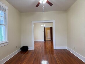 5303 S Liberty St in New Orleans, LA - Foto de edificio - Building Photo