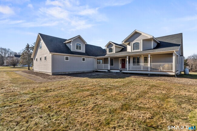 7 Lower County Rd in Roxbury, CT - Building Photo - Building Photo