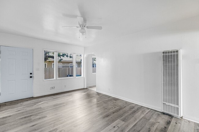 13410 S Vermont Ave in Gardena, CA - Building Photo - Building Photo