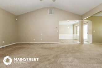 437 Summer Hill Cir in Stockbridge, GA - Foto de edificio - Building Photo