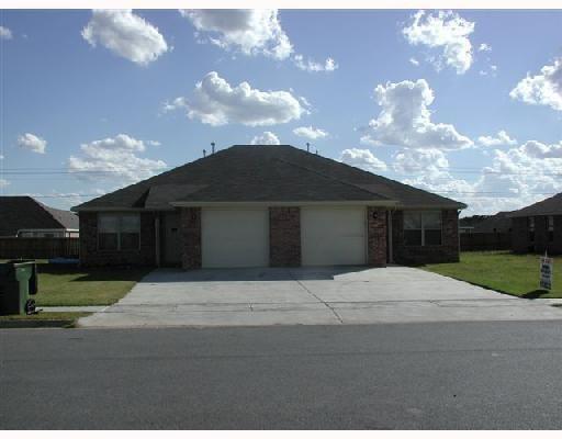 property at 211 E Marietta Ct