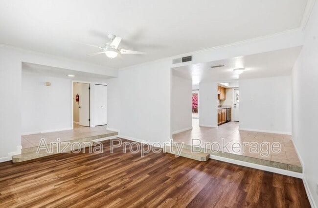 property at 1704 E Bell De Mar Dr