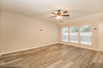 1721 Duck Cove Dr in Aubrey, TX - Building Photo - Building Photo