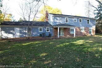 30024 Beacontree St in Farmington Hills, MI - Building Photo - Building Photo