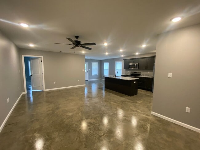 2011 Maurice St in Jonesboro, AR - Building Photo - Building Photo