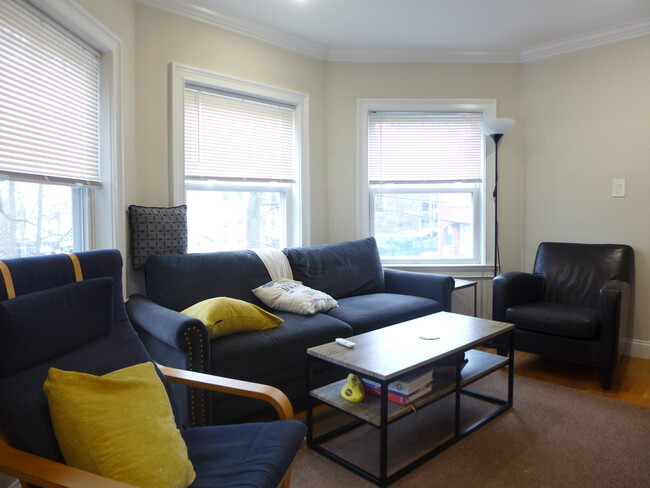 6 Ridgemont St, Unit 2 in Boston, MA - Building Photo - Building Photo