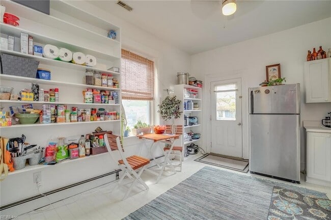 property at 3901 Newport Ave