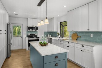 5621 126th St SE in Snohomish, WA - Building Photo - Building Photo