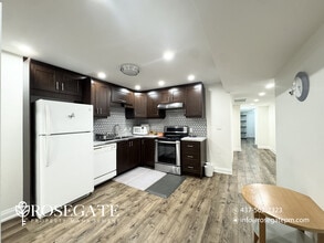 17 Banner Elk St in Brampton, ON - Building Photo - Building Photo