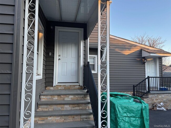 82 Putnam Ave in Port Chester, NY - Building Photo - Building Photo