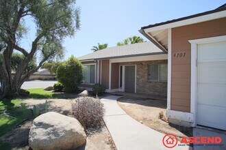 4101 Cyclone Dr in Bakersfield, CA - Building Photo - Building Photo