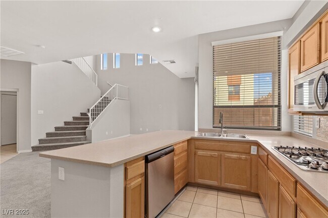 6472 Spiced Butter Rum St in North Las Vegas, NV - Building Photo - Building Photo