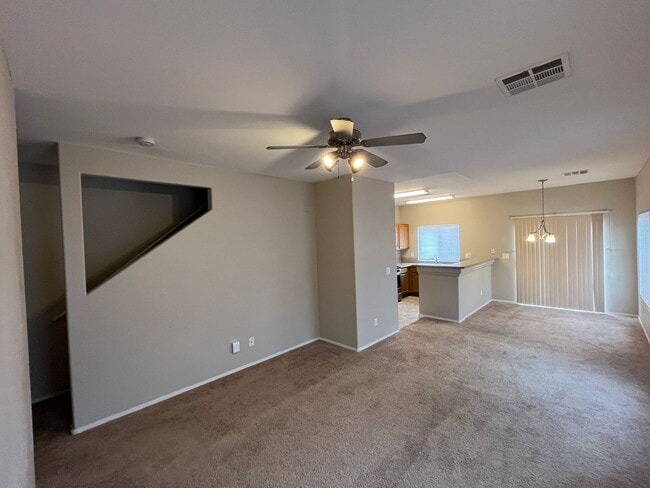 2588 Velez Valley Way in Henderson, NV - Building Photo - Building Photo
