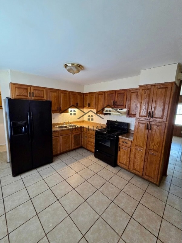 property at 7914 E 34th Pl