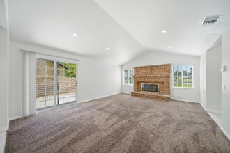 357 N Pennsylvania Ave in Glendora, CA - Building Photo - Building Photo
