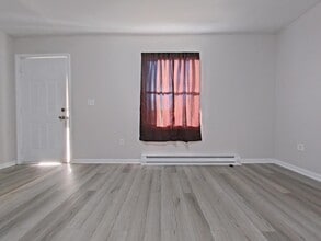 337 Ennis St in High Point, NC - Building Photo - Building Photo