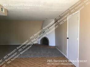 512 W Malibu Dr in Tempe, AZ - Building Photo - Building Photo
