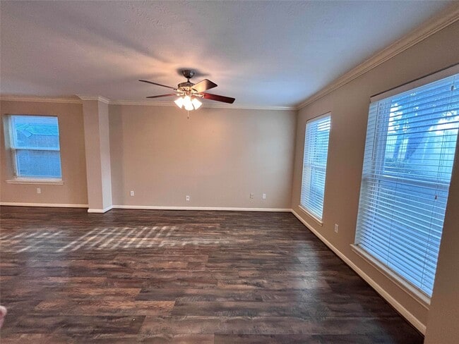 8019 Carmel Cir