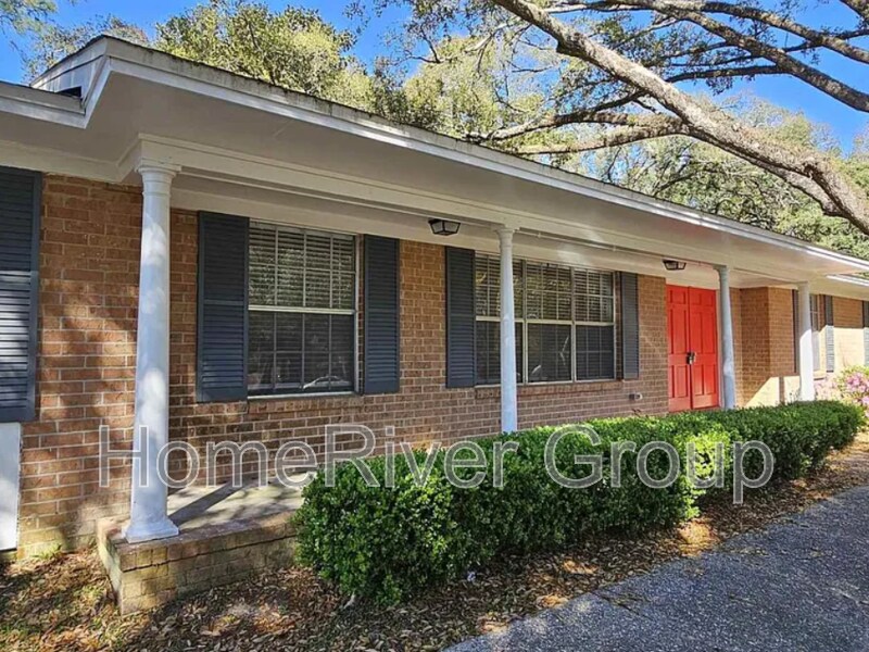 473 Shiloh Dr in Pensacola, FL - Building Photo