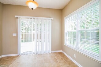 3408 Hamberton Cir, Unit 331 in Murfreesboro, TN - Foto de edificio - Building Photo