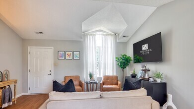 Windover Villas Single Family Homes in Fredericksburg, VA - Building Photo - Building Photo