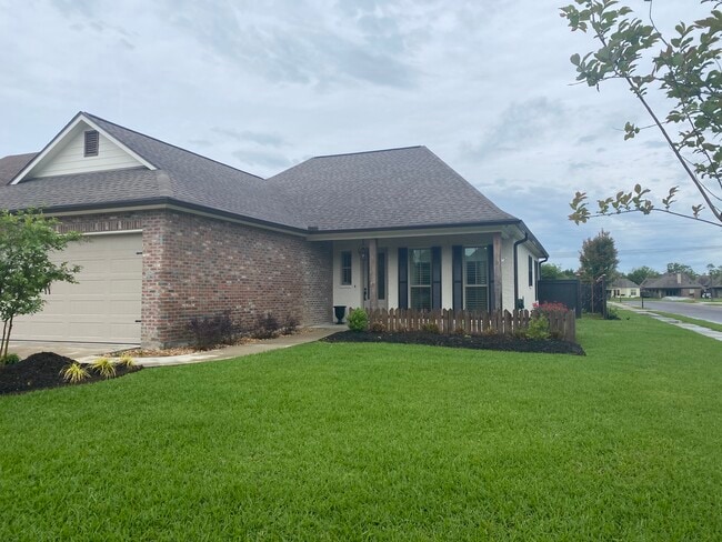property at 300 Channel Dr