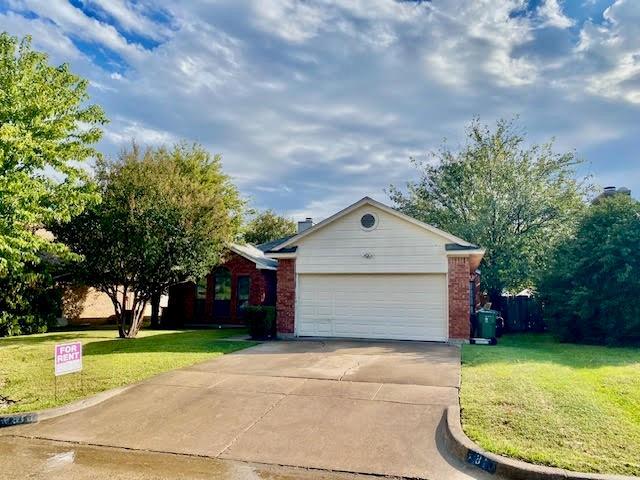 810 Trevor Way in Arlington, TX - Building Photo - Building Photo