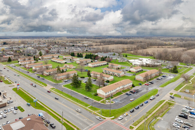 Willow Creek in Portage, IN - Foto de edificio - Building Photo