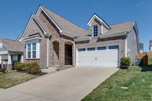 1989 Stonewater Dr in Nashville, TN - Building Photo