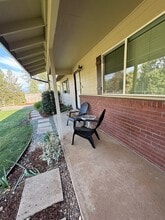 240 Scholtz Ave in Colfax, CA - Building Photo - Building Photo