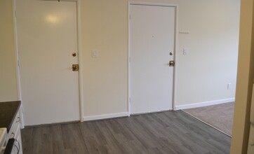 4 Universal St in Framingham, MA - Building Photo - Building Photo