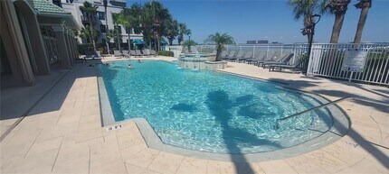 1103 Bay Club Cir in Tampa, FL - Building Photo - Building Photo