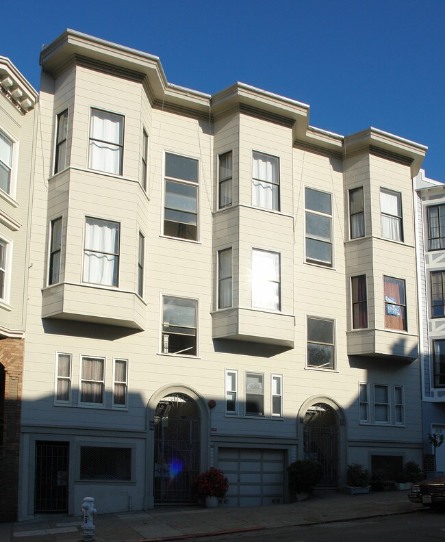 540-550 Filbert St in San Francisco, CA - Building Photo - Building Photo