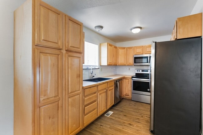 729 Parkview Mountain Dr