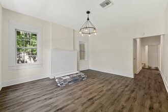 610 W 35th St in Austin, TX - Building Photo - Building Photo