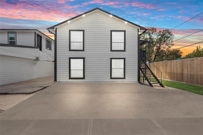502 Frawley St-Unit -2 in Houston, TX - Building Photo - Building Photo