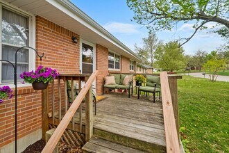 1416 University Dr in Manhattan, KS - Building Photo - Building Photo