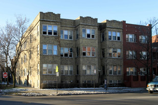 1943 W Foster Ave Apartments