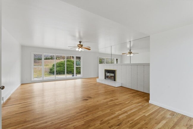 property at 4070 College Dr