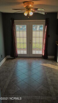 439 Hunting Green Dr photo'