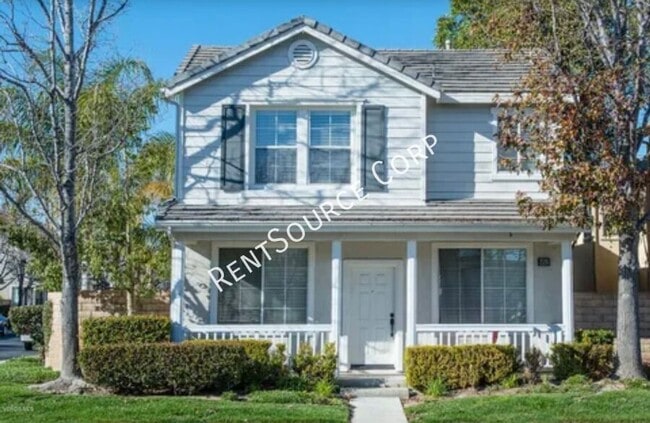 property at 5053 Woodbridge Ln
