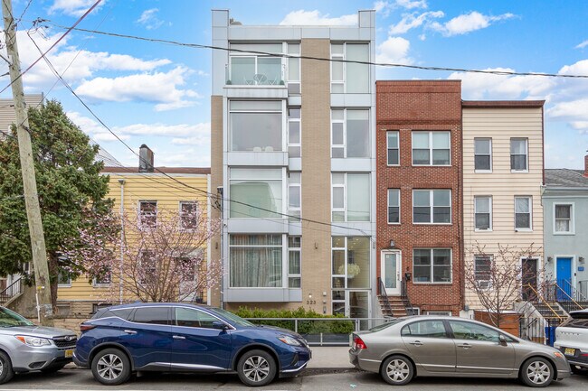 Jacqueline in Jersey City, NJ - Building Photo - Building Photo