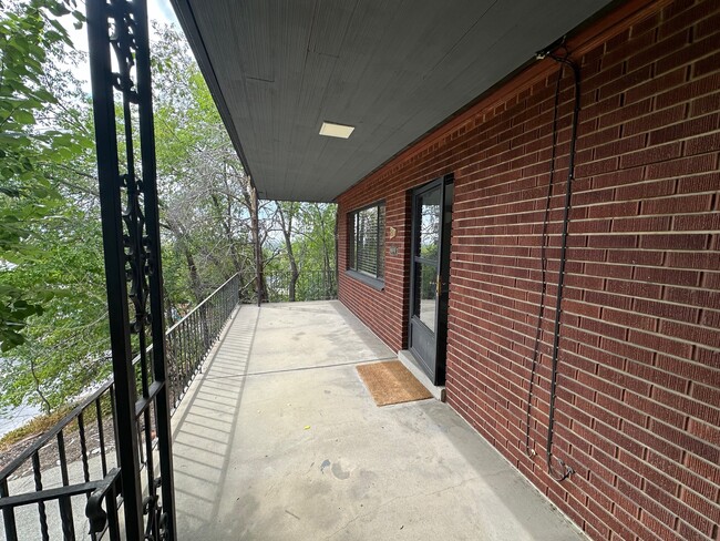 80 W Zane Ave, Unit 80