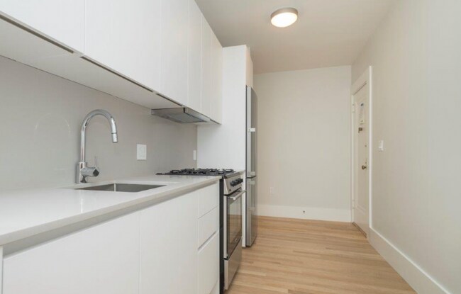 property at 258 Chestnut Hill Ave