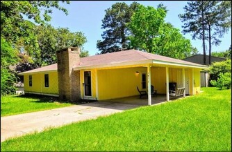 161 Yellowstone in Livingston, TX - Building Photo - Building Photo