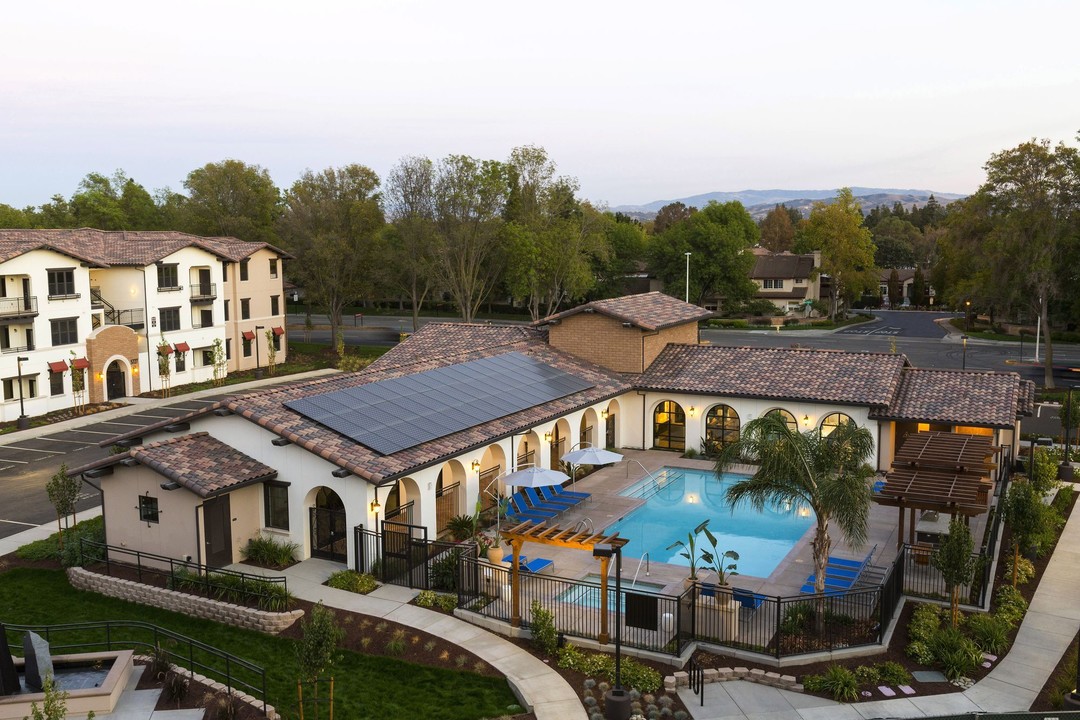 Anton Hacienda in Pleasanton, CA - Building Photo